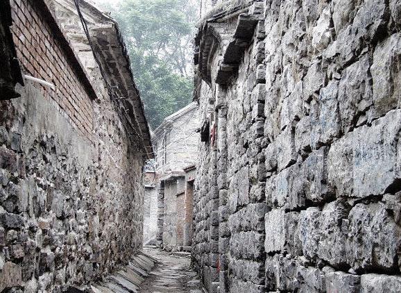 中国最奇怪的五个怪村，一个比一个怪异？这辈子一定要去看看！